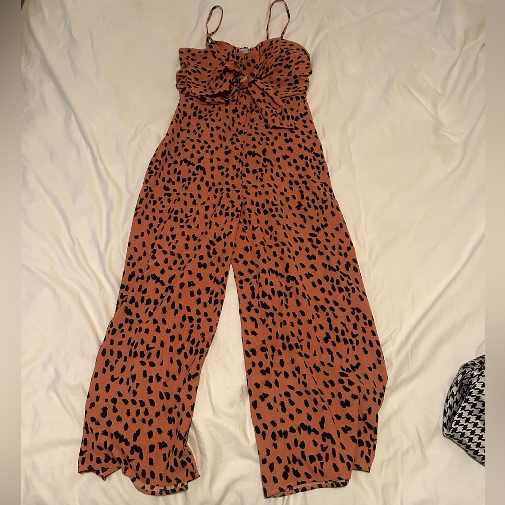 Jumpsuit - Picture 3 of 5